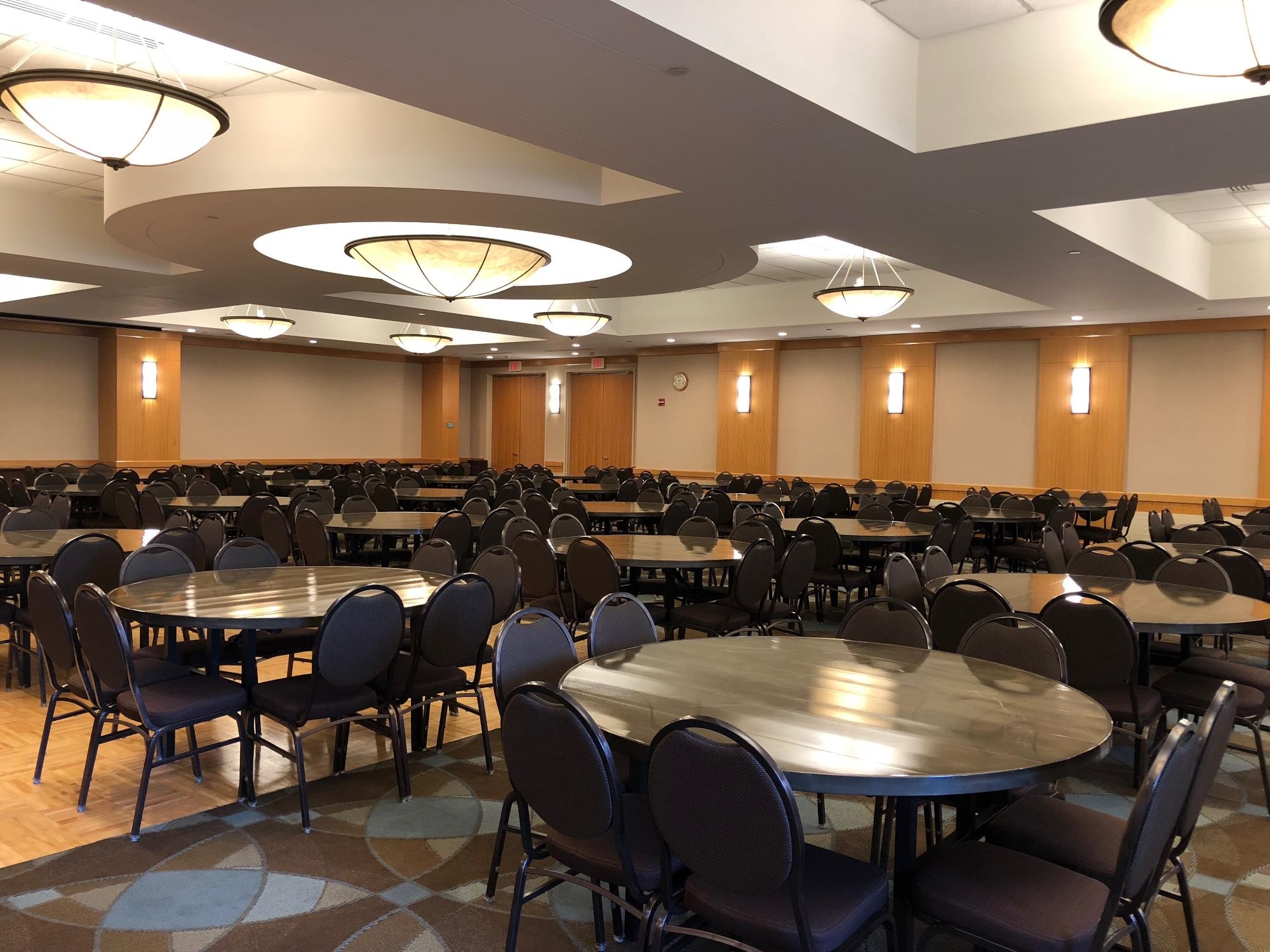 Shoreview-Room-Meeting.jpg
